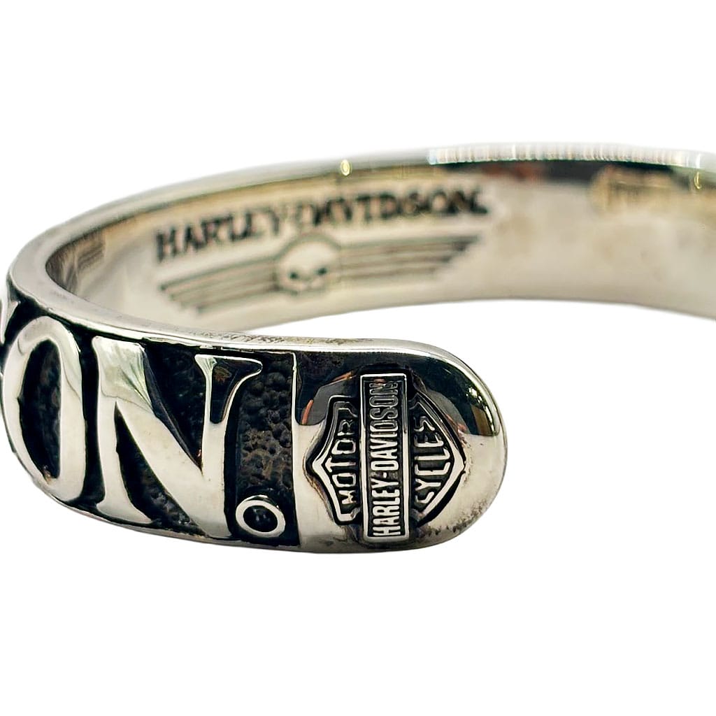 harley-davidson-bracelet-logo-detail-5.jpg