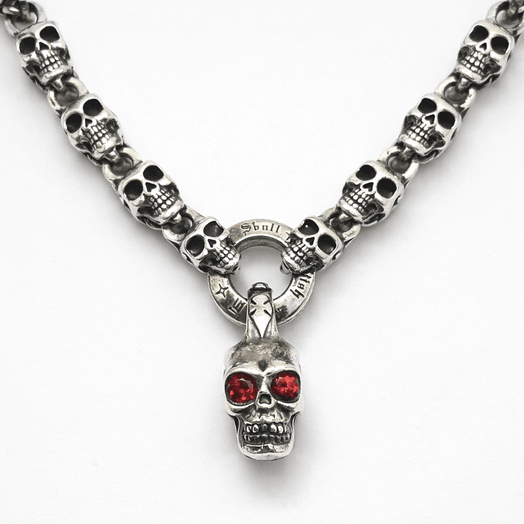 soulfetish-skull-necklace-silver925detail.png