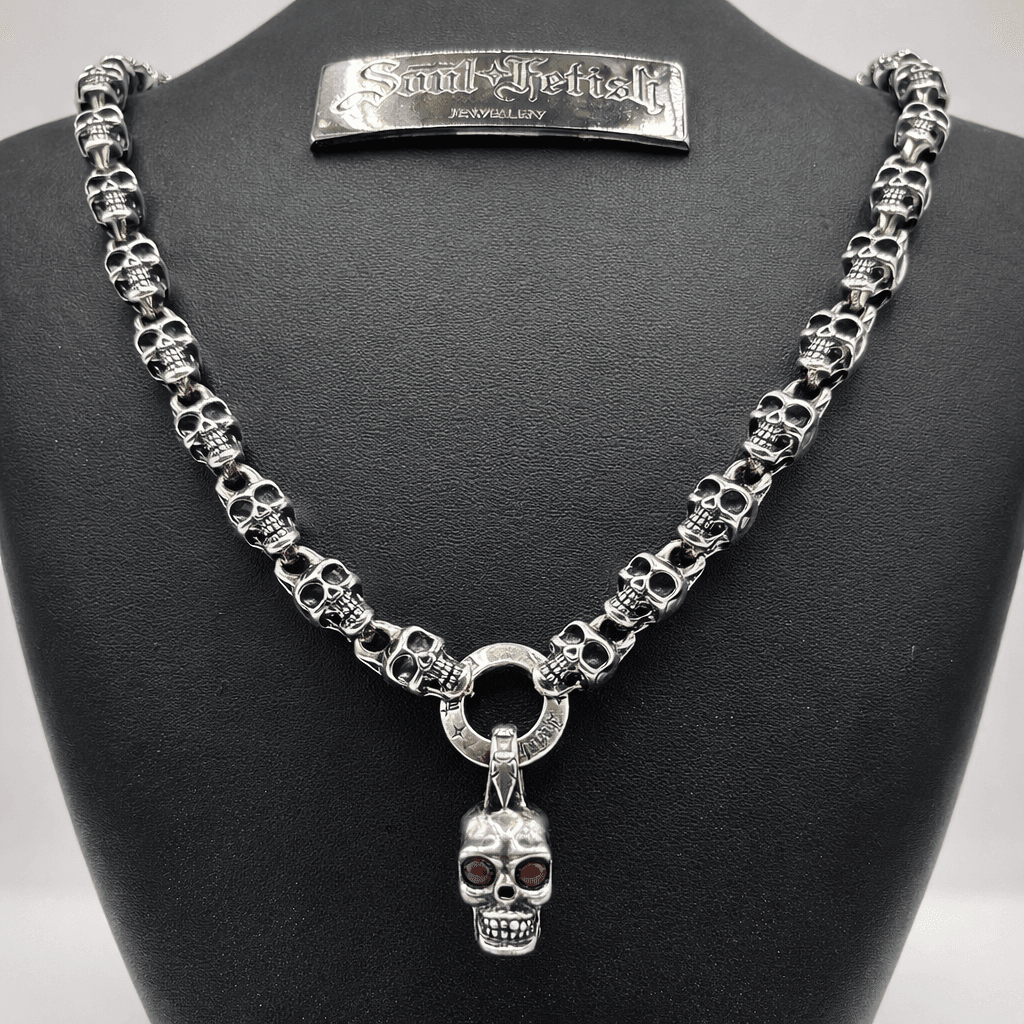 soulfetish-skull-necklace-front.jpg